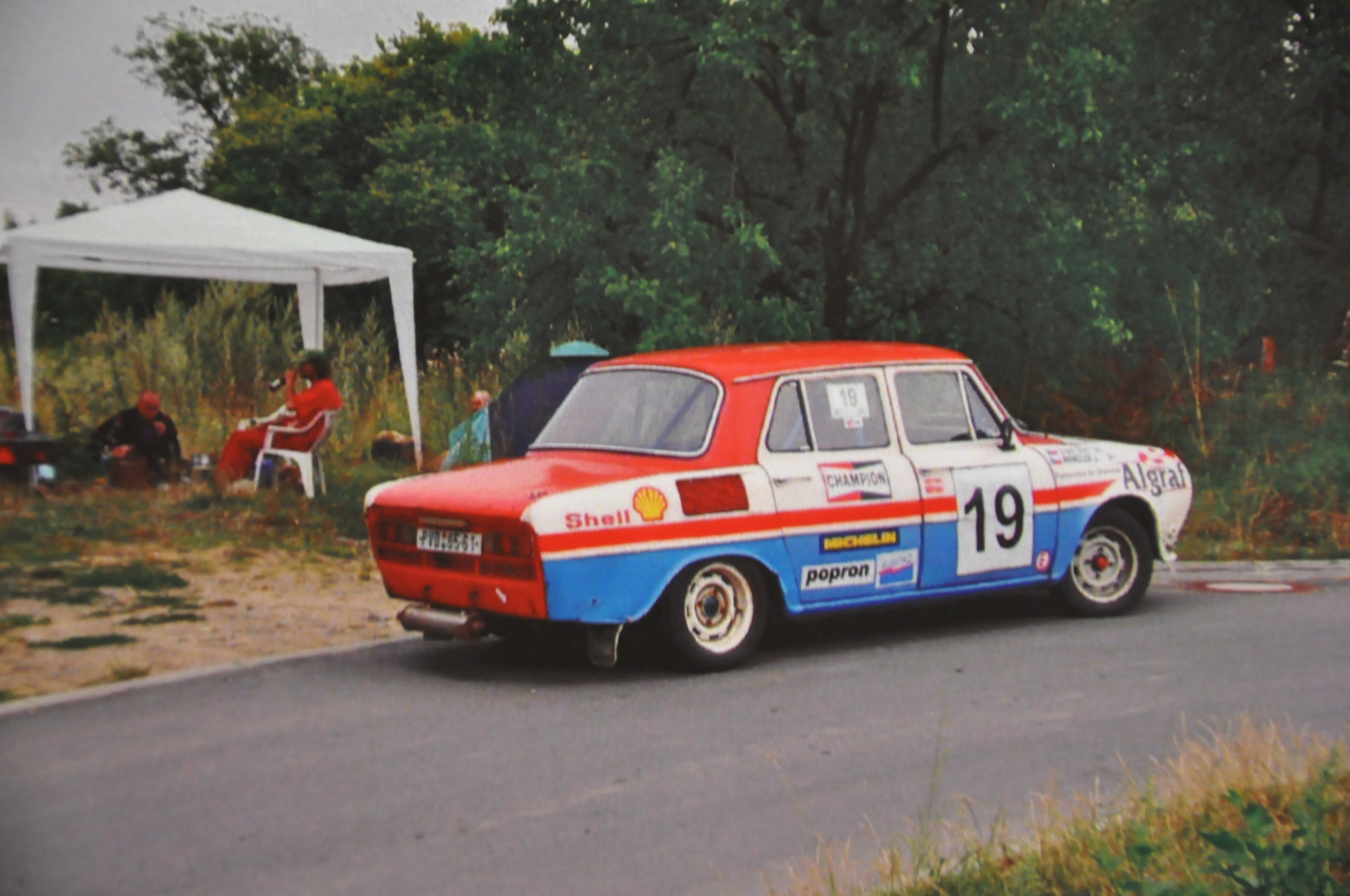 Závodnička album 013